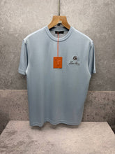 Load image into Gallery viewer, Tshirt