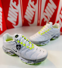 Load image into Gallery viewer, Shoes men