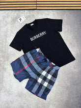 Load image into Gallery viewer, Tshirt