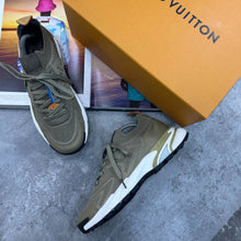 Load image into Gallery viewer, Shoes