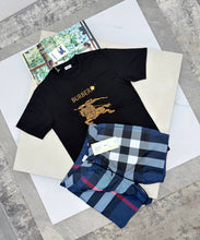 Load image into Gallery viewer, Tshirt