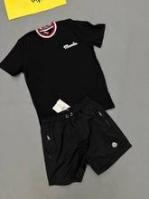 Load image into Gallery viewer, T-shirt