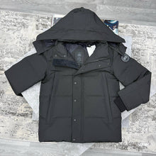 Load image into Gallery viewer, Jacket