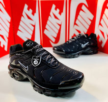 Load image into Gallery viewer, Shoes men