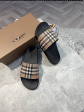 Load image into Gallery viewer, Slipper