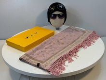 Load image into Gallery viewer, Scarf