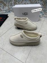 Load image into Gallery viewer, Slipper