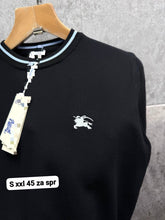 Load image into Gallery viewer, T-shirt
