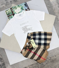 Load image into Gallery viewer, Tshirt