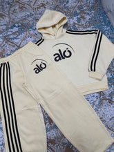 Load image into Gallery viewer, Tracksuit