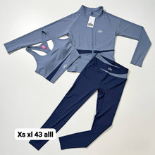 Load image into Gallery viewer, Tracksuit