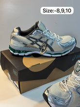 Load image into Gallery viewer, Shoes