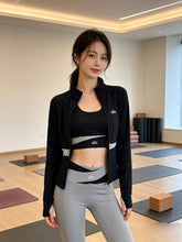 Load image into Gallery viewer, Tracksuit