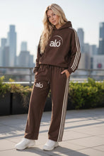 Load image into Gallery viewer, Tracksuit