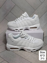 Load image into Gallery viewer, Shoes women