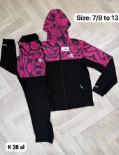 Load image into Gallery viewer, Tracksuit