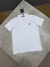 Load image into Gallery viewer, T-shirt