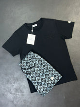 Load image into Gallery viewer, Tshirt