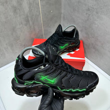 Load image into Gallery viewer, Shoes