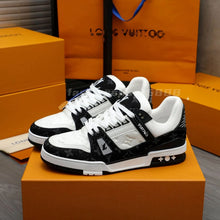 Load image into Gallery viewer, Shoes