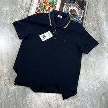 Load image into Gallery viewer, Tshirt