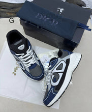 Load image into Gallery viewer, Shoes men