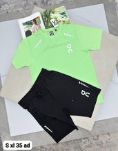 Load image into Gallery viewer, Tshirt