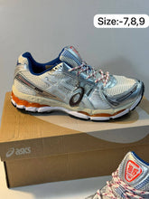 Load image into Gallery viewer, Shoes