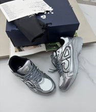 Load image into Gallery viewer, Shoes men