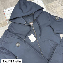 Load image into Gallery viewer, Tracksuit