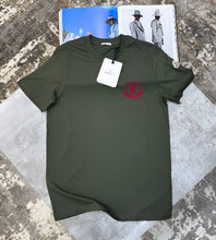 Load image into Gallery viewer, T-shirt