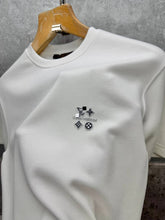 Load image into Gallery viewer, Tshirt