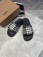Load image into Gallery viewer, Slipper