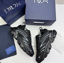 Load image into Gallery viewer, Shoes men