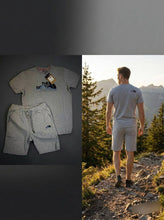 Load image into Gallery viewer, Tshirt