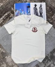 Load image into Gallery viewer, T-shirt