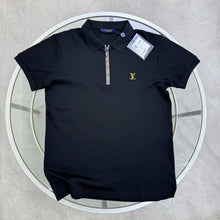 Load image into Gallery viewer, Tshirt