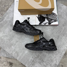 Load image into Gallery viewer, Shoes