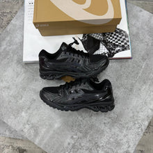 Load image into Gallery viewer, Shoes