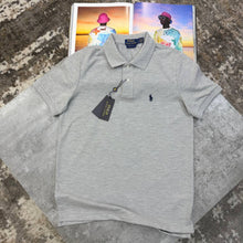 Load image into Gallery viewer, T-shirt