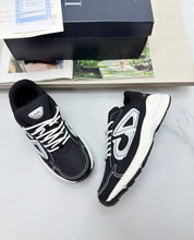 Load image into Gallery viewer, Shoes