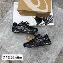 Load image into Gallery viewer, Shoes