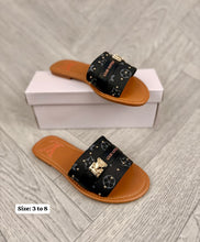 Load image into Gallery viewer, Slipper