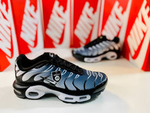 Load image into Gallery viewer, Shoes men