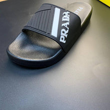 Load image into Gallery viewer, Slipper