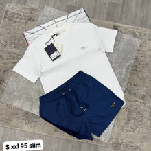 Load image into Gallery viewer, Tshirt