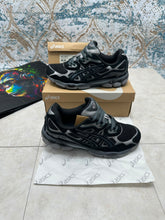 Load image into Gallery viewer, Shoes