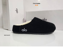 Load image into Gallery viewer, Slipper