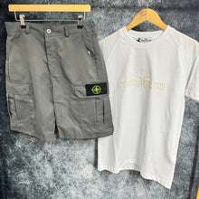 Load image into Gallery viewer, T-shirt