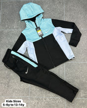 Load image into Gallery viewer, Tracksuit